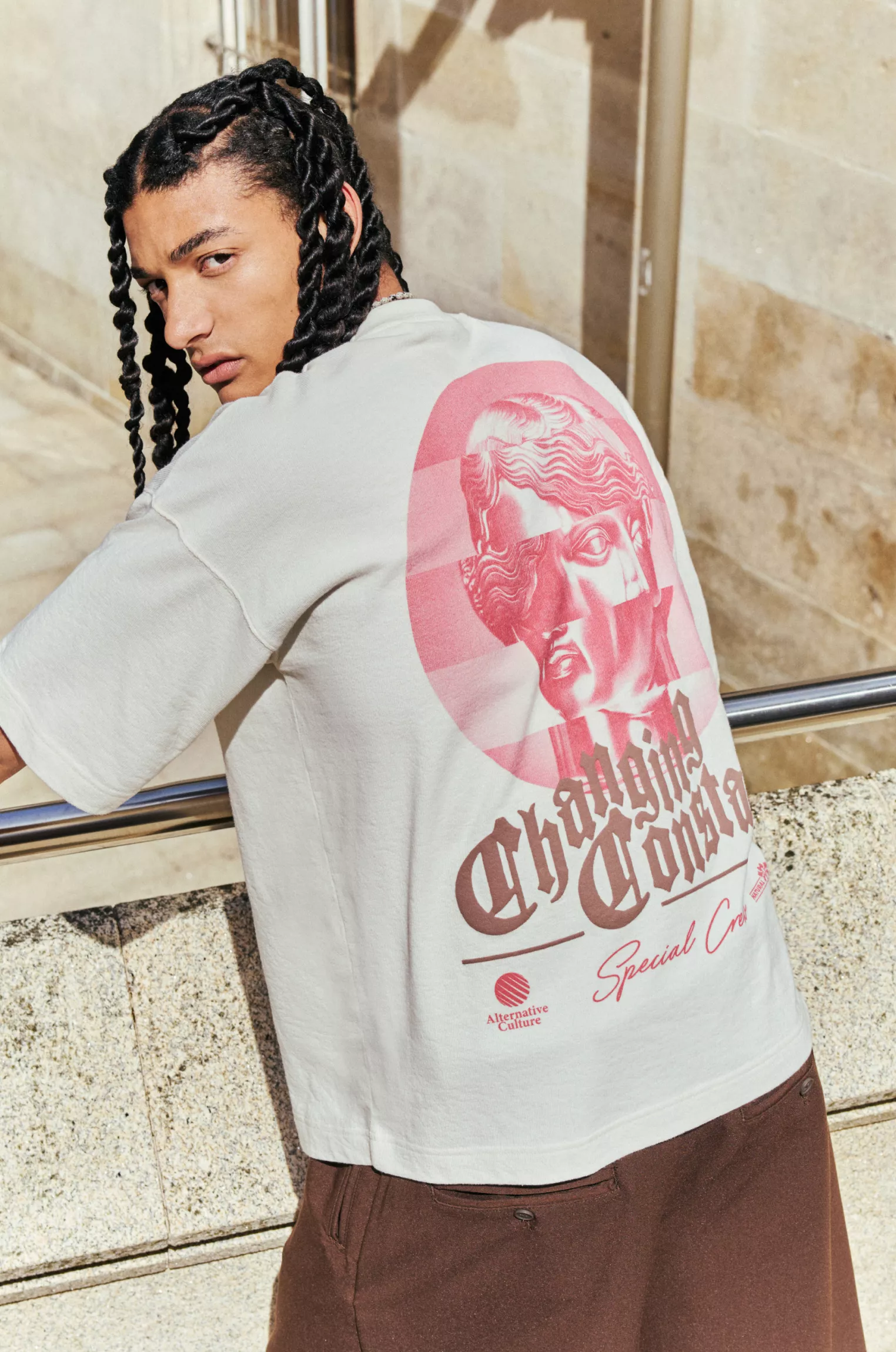 Alternative Culture graphic T-shirt - Image 3